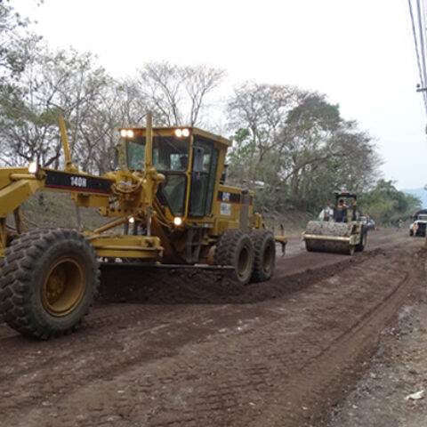 TRAMO CA-5 RIO LINDO